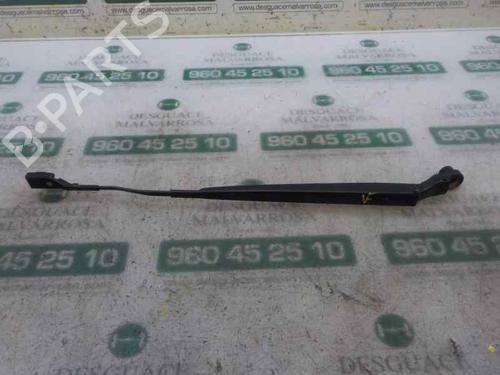 Used Front windshield wiper arm Front windshield wiper arm 6301673 6301673