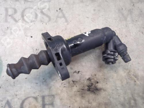 Used Clutch slave cylinder SEAT IBIZA IV SC (6J1, 6P5) 1.9 TDI (105 hp) 14269345