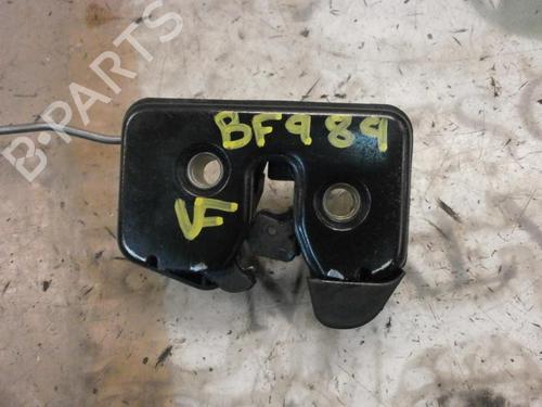 Used Tailgate lock VW POLO (6N2) 1.4 16V (75 hp) 3791945