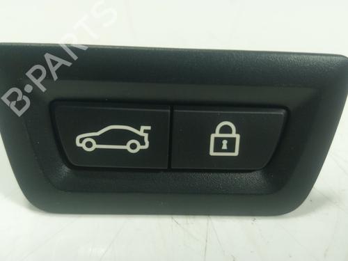 Used Tailgate handle BMW i4 (G26) [2021-2025]  25654047