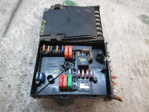 Used Fuse box Fuse box VW CADDY III Box Body/MPV (2KA, 2KH, 2CA, 2CH) [2004-2016] 3841442 3841442