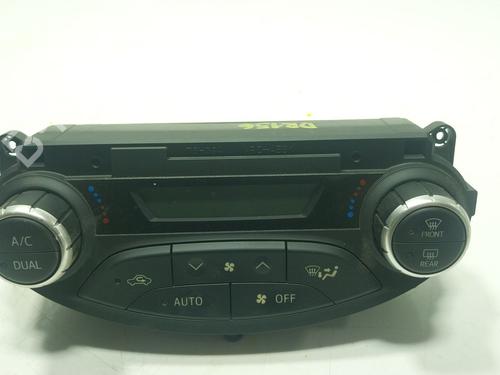 Used Climate control TOYOTA YARIS (_P13_) 1.5 (NSP131_) (112 hp) 28213789