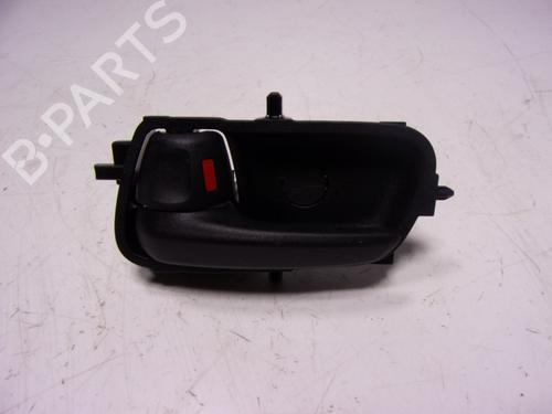 Used Rear left interior door handle Rear left interior door handle TOYOTA YARIS (_P21_, _PA1_, _PH1_) 1.5 Hybrid (MXPH11) (92 hp) 15887617 15887617