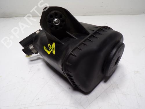 Used Expansion tank Expansion tank 12563954 12563954