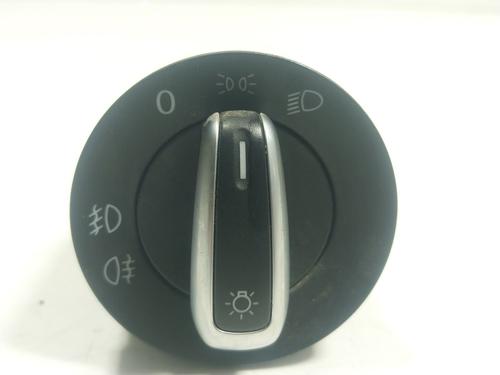 Used Headlight switch VW GOLF PLUS V (5M1, 521) [2004-2013]  18832750