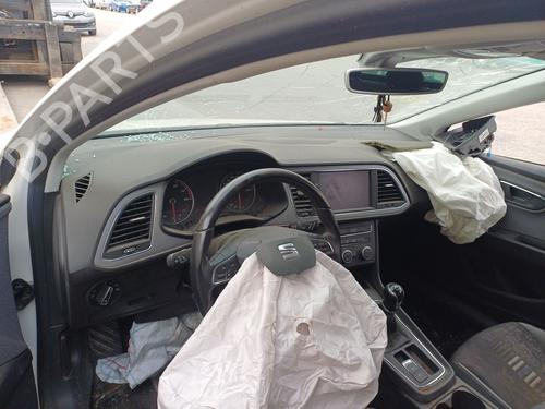 Left tailgate light SEAT LEON ST (5F8) 1.5 TSI | BP29178446C79  - Image 11