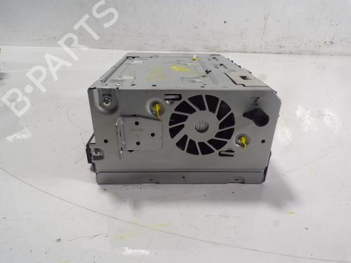 Radio VOLVO V40 Hatchback (525)  | BP9155268E6 