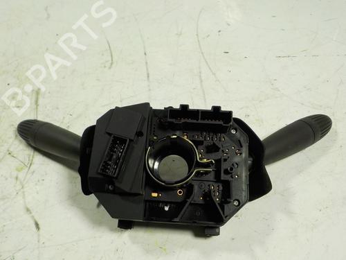 Commande de phare FIAT PUNTO (188_) 1.2 16V 80 (188.233, .235, .253, .255, .333, .353, .639,... | BP8142009I24 
