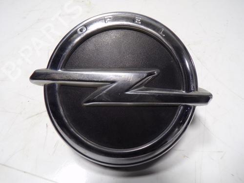 Used Tailgate handle Tailgate handle OPEL CORSA E (X15) 1.4 (08, 68) (90 hp) 13294656 13294656