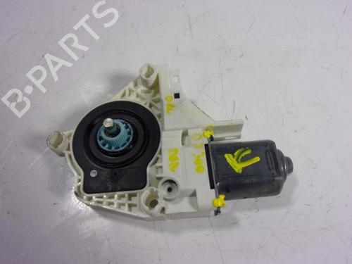 Used Right front window motor Right front window motor SKODA YETI (5L) 1.2 TSI (105 hp) 10111295 10111295