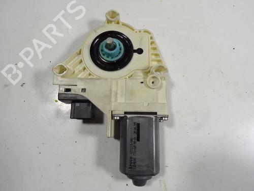 Used Left rear window motor Left rear window motor AUDI Q7 (4LB) 3.0 TDI quattro (240 hp) 7124416 7124416