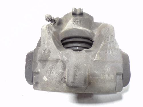 Used Right front brake caliper Right front brake caliper RENAULT CAPTUR I (J5_, H5_) 1.5 dCi 90 (J5N4, J5M5, J5MW, J5M6, J5AL, J5AJ) (90 hp) 11554391 11554391