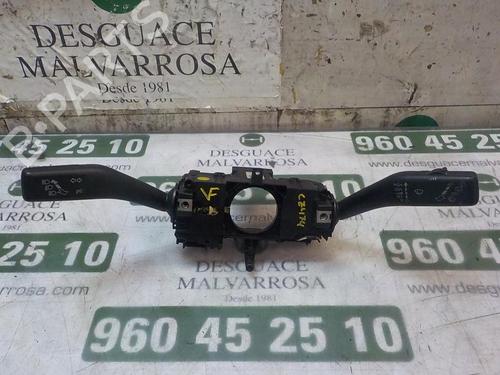 Used Steering column stalk Steering column stalk SEAT TOLEDO IV (KG3) 1.6 TDI (105 hp) 3858491 3858491