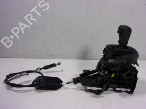 Gear lever TOYOTA YARIS (_P21_, _PA1_, _PH1_) 1.5 Hybrid (MXPH11) 33820K0040