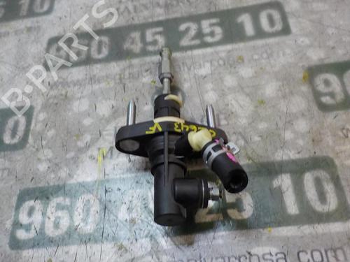 Used Clutch slave cylinder Clutch slave cylinder TOYOTA YARIS (_P13_) [2010-2020] 14280829 14280829
