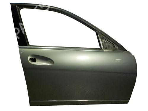Used Right front door MERCEDES-BENZ C-CLASS (W204) C 220 CDI (204.008) (170 hp) 8224532