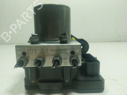Used ABS pump VW POLO VI (AW1, BZ1, AE1) 1.0 TSI (95 hp) 18242336