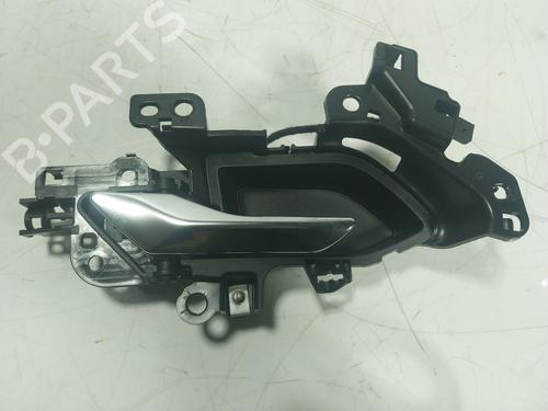 Used Rear left interior door handle Rear left interior door handle LAND ROVER RANGE ROVER EVOQUE (L551) 2.0 D180 MHEV 4x4 (180 hp) 18078009 18078009