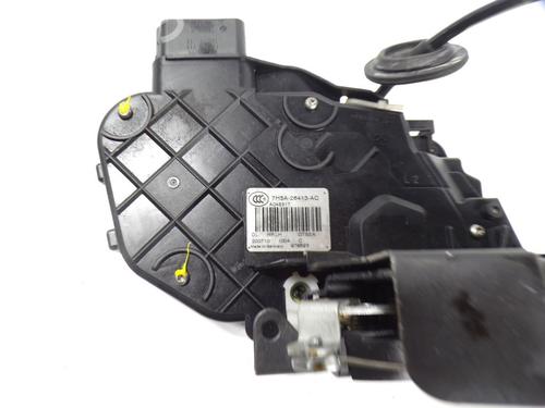 Rear left lock LAND ROVER RANGE ROVER SPORT I (L320) 2.7 D 4x4 | BP8286480C100 
