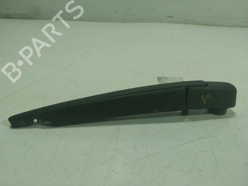 Used Rear windshield wiper arm Rear windshield wiper arm 17029302 17029302