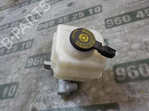Used Brake master cylinder Brake master cylinder 4002191 4002191