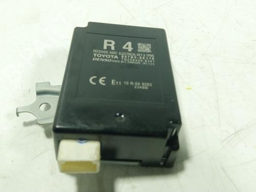 Used Electronic module Electronic module TOYOTA HIGHLANDER (GSU7_, AXUH7_, TXUA7_) 2.5 Hybrid AWD (AXUH78) (246 hp) 32294180 32294180