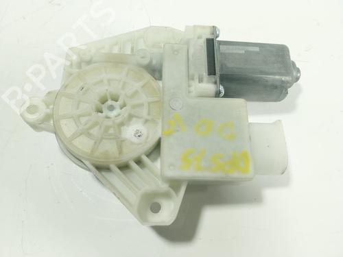 Used Right front window motor Right front window motor BMW X3 (G01, F97, G08) xDrive 20 d Mild-Hybrid (190 hp) 22901579 22901579