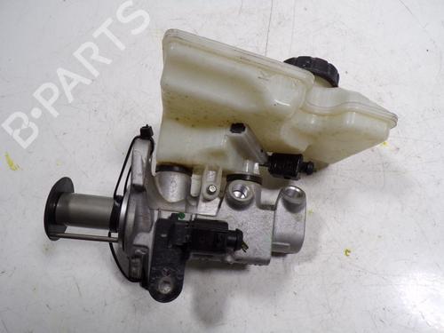 Brake master cylinder AUDI A3 Sportback (8VA, 8VF) 1.5 TFSI | BP7235794M77 
