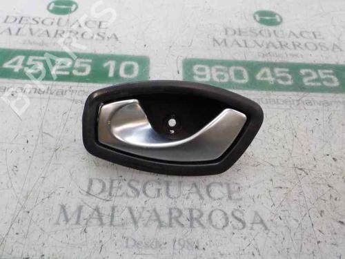 Used Front left interior door handle RENAULT MEGANE III Hatchback (BZ0/1_, B3_) [2008-2025]  4595931