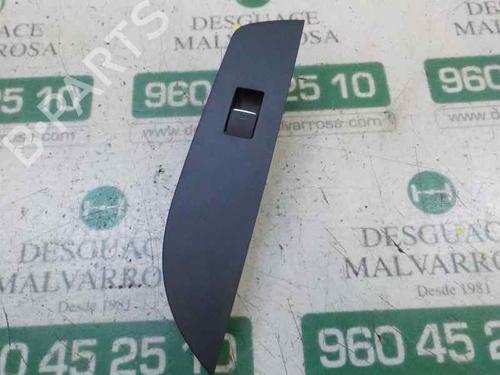 Used Right front window switch Right front window switch TOYOTA COROLLA Estate (_E21_) 2.0 Hybrid (MZEH12) (180 hp) 9104536 9104536