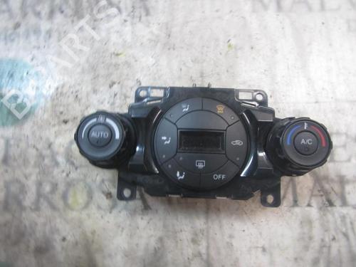 AC Styreenhet / Manøvreringsenhet FORD FIESTA VI (CB1, CCN) 1.6 TDCi (95 hp) 3833270