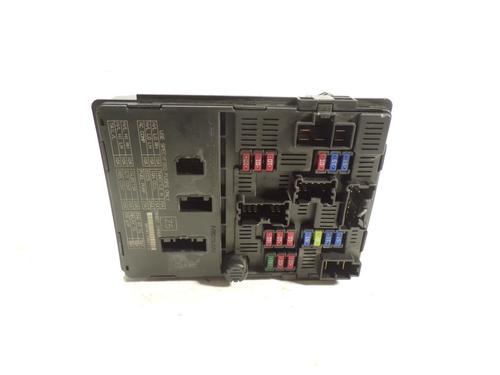 Used Fuse box NISSAN MICRA IV (K13K, K13KK) 1.2 (80 hp) 7013754