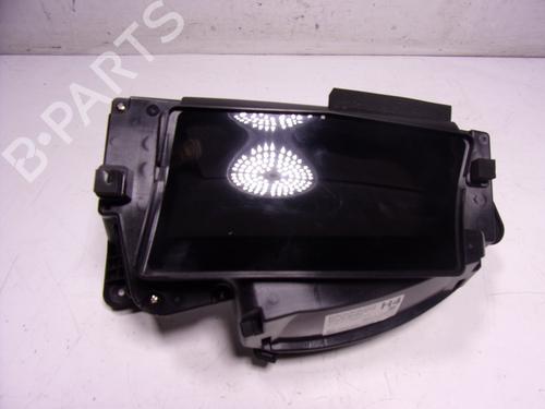 Used Instrument cluster TOYOTA YARIS (_P21_, _PA1_, _PH1_) 1.5 Hybrid (MXPH11) (92 hp) 15634354