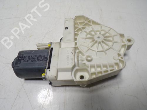 Right rear window motor AUDI A4 B8 (8K2) 2.0 TDI 16V | BP12054240E22 