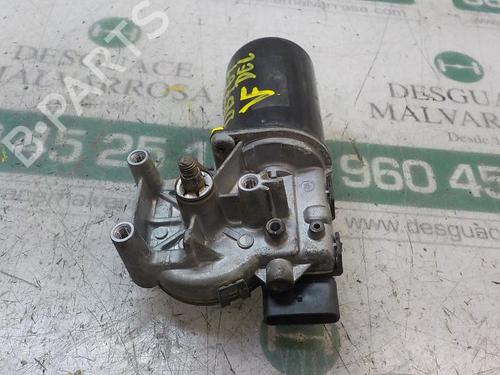 Used Front wiper motor KIA SPORTAGE II (JE_, KM_) 2.0 CRDi (140 hp) 3870831