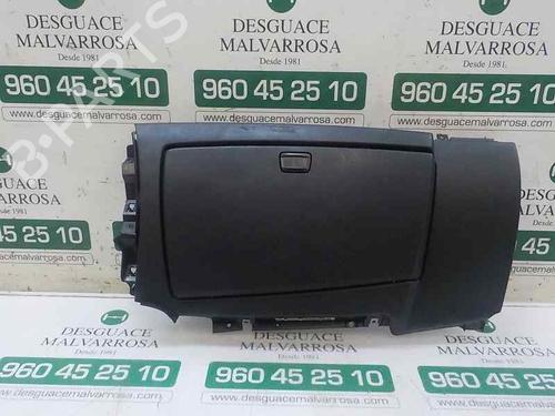 Used Glove box Glove box BMW 1 (E87) 116 d (116 hp) 4947952 4947952