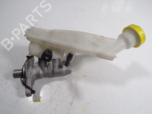 Used Brake master cylinder Brake master cylinder PEUGEOT 208 I (CA_, CC_) 1.2 PureTech 82 (82 hp) 7712803 7712803