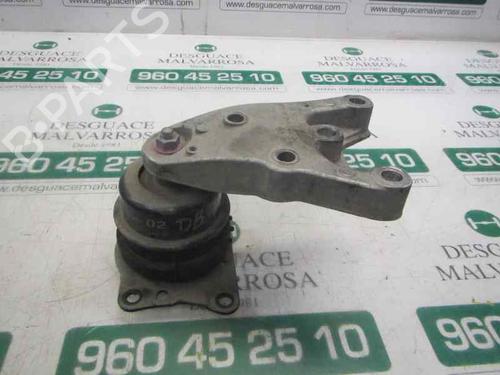 Used Engine mount SKODA FABIA II (542) 1.2 (60 hp) 9081637