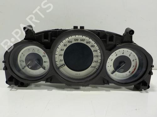 Used Instrument cluster MERCEDES-BENZ C-CLASS Coupe (C204) [2011-2025]  11192490
