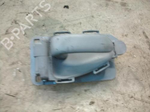 Used Front right interior door handle Front right interior door handle CITROËN XSARA PICASSO (N68) 1.6 HDi (109 hp) 3744076 3744076
