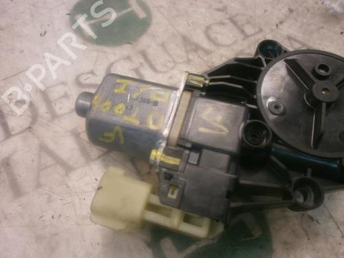 Left front window motor FORD FIESTA VI (CB1, CCN) 1.4 TDCi | BP3802009E21