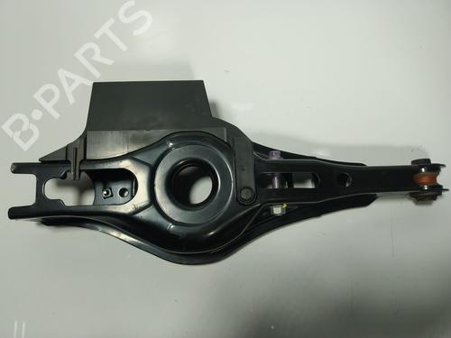 Used Left rear suspension arm Left rear suspension arm 31944610 31944610