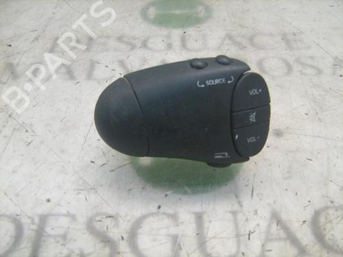 Used Electronic module Electronic module RENAULT MEGANE I (BA0/1_) 1.4 e (BA0E, BA0V) (75 hp) 3763300 3763300