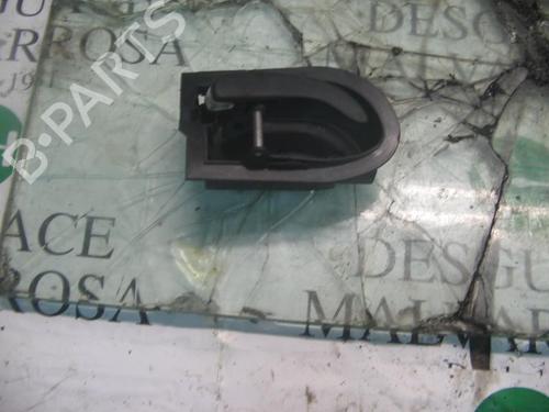 Used Front right interior door handle Front right interior door handle FORD MONDEO I (GBP) [1993-1996] 3750130 3750130