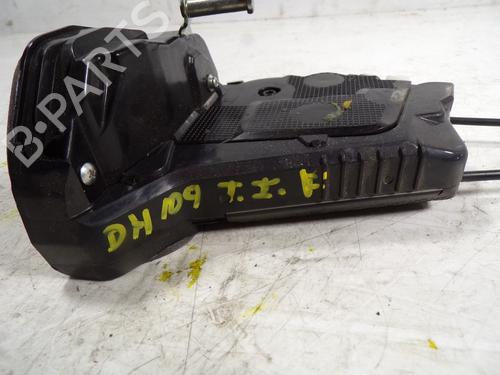 Rear left lock TOYOTA YARIS (_P13_) 1.3 (NSP130_, NSP130) | BP8141957C100 