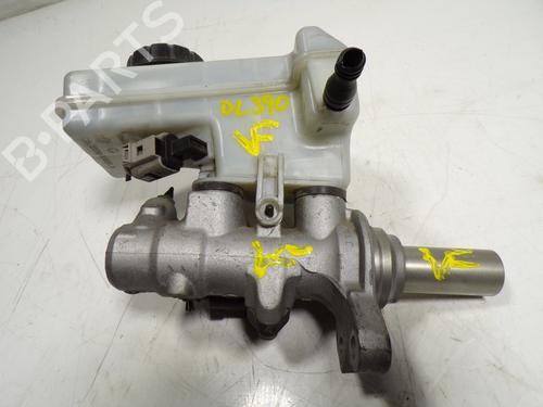Used Brake master cylinder Brake master cylinder VW GOLF VII Variant (BA5, BV5) 2.0 TDI (150 hp) 15064613 15064613