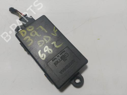 Used Electronic module BMW 6 (E63) 630 i (258 hp) 18970284