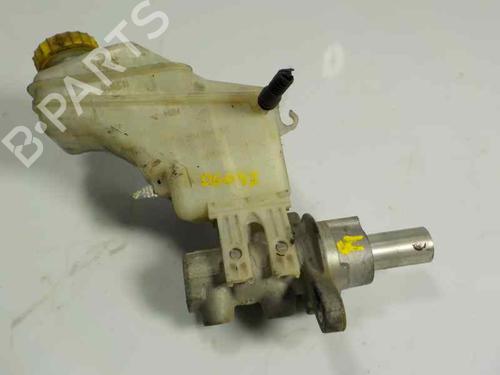 Used Brake master cylinder FIAT DOBLO Cargo (263_) 1.3 D Multijet (90 hp) 6836204