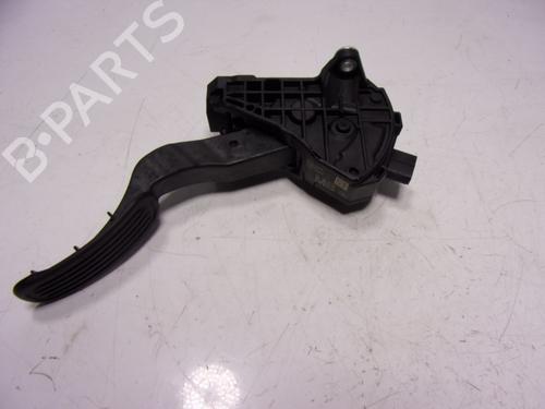 Used Pedal Pedal TOYOTA YARIS (_P21_, _PA1_, _PH1_) 1.5 Hybrid (MXPH11) (92 hp) 16819340 16819340