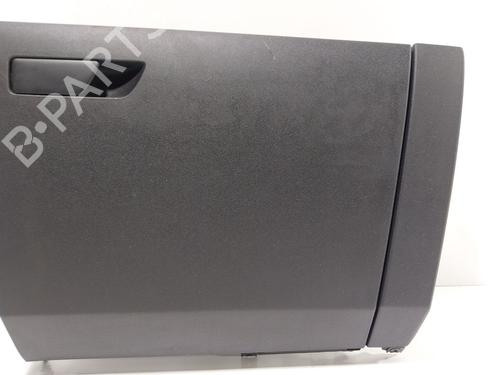 Hanskerom SEAT LEON Sportstourer (KL8, KLD) [2020-2026]  32365636